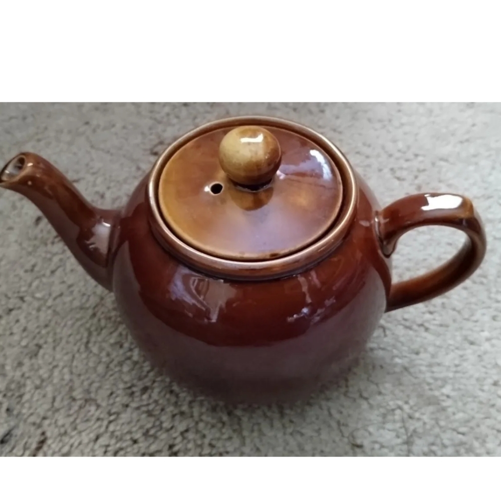 Arthur Wood Brown Glazed Teapot with Lid Made in England
